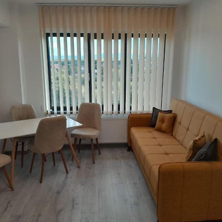 Apartament 3 Camere, Targu Neamt Et4 Târgu Neamț Exterior photo