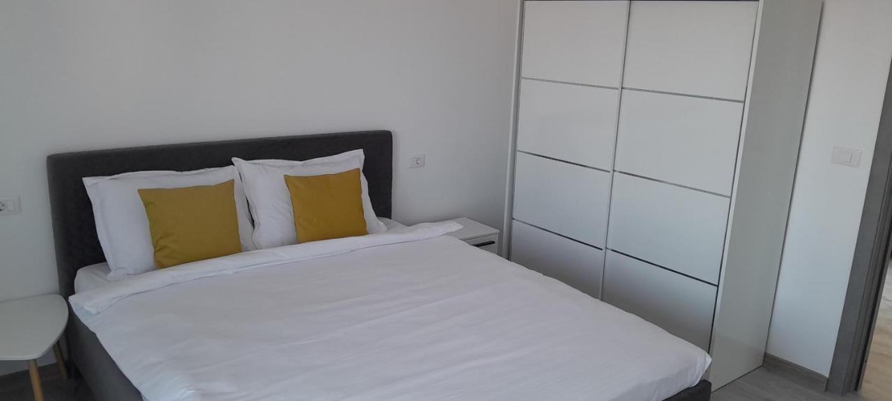 Apartament 3 Camere, Targu Neamt Et4 Târgu Neamț Exterior photo